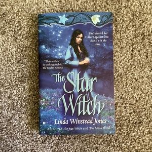 ✨ 10/$10 - The Star Witch by Linda Winstead Jones